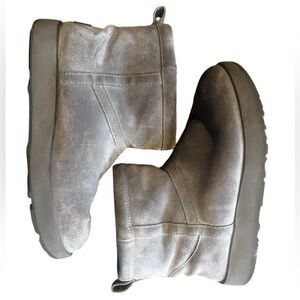 Ugg Classic Mini Waterproof Boot in Gray